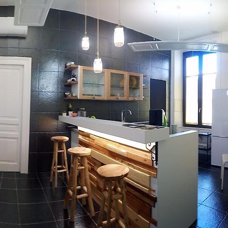 Primo Posto Bed & Breakfast Salerno Exterior photo