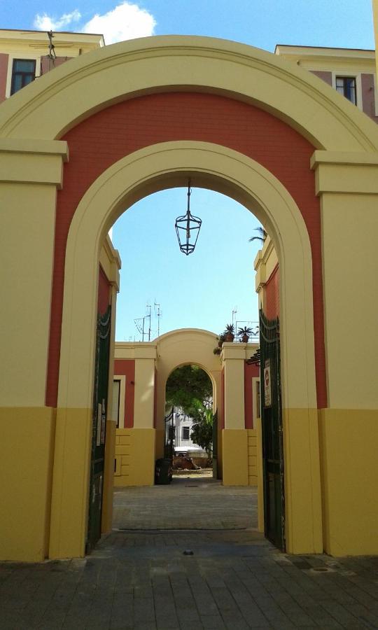 Primo Posto Bed & Breakfast Salerno Exterior photo