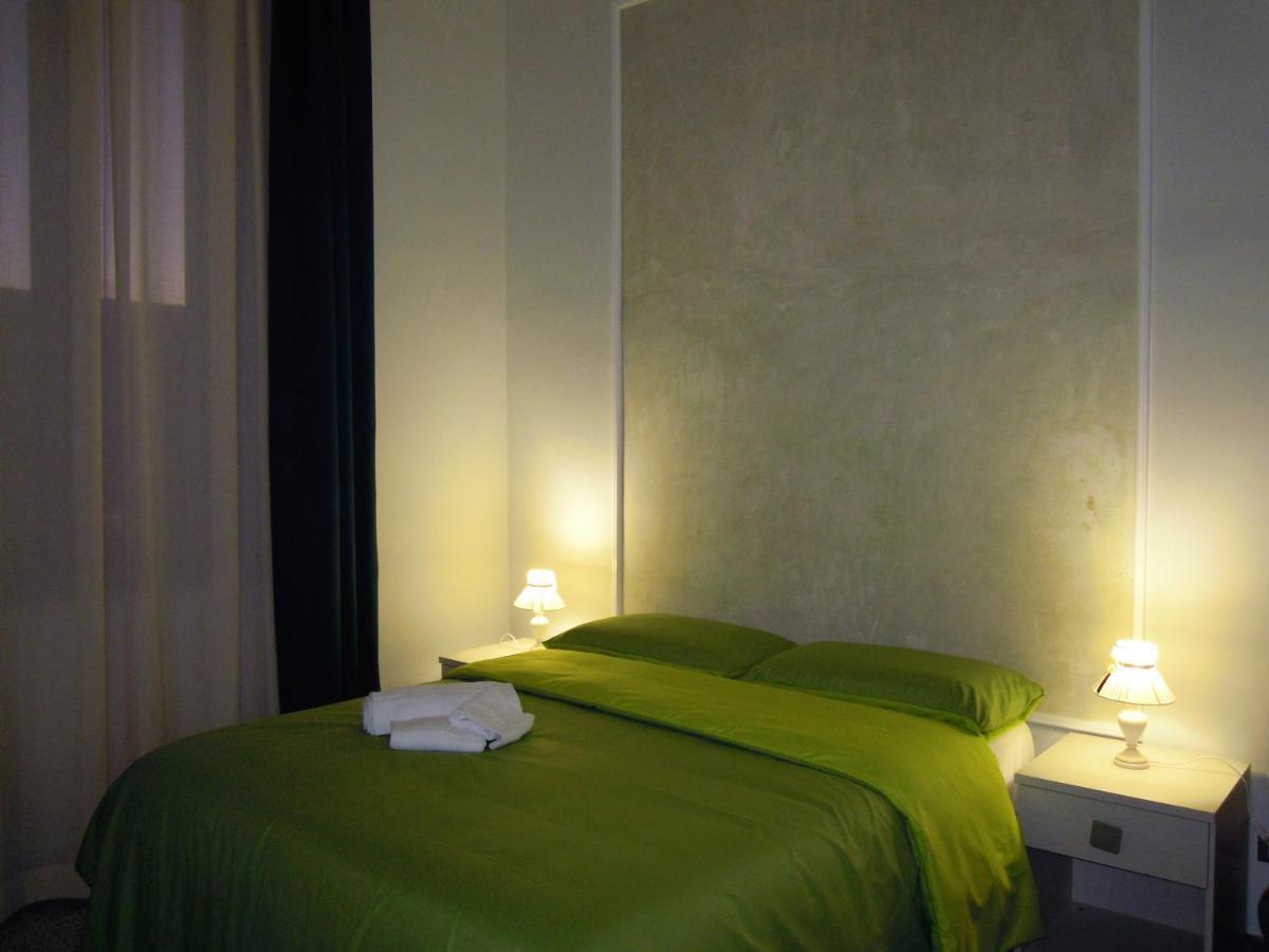 Primo Posto Bed & Breakfast Salerno Exterior photo