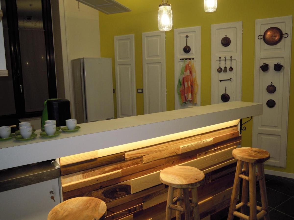 Primo Posto Bed & Breakfast Salerno Exterior photo