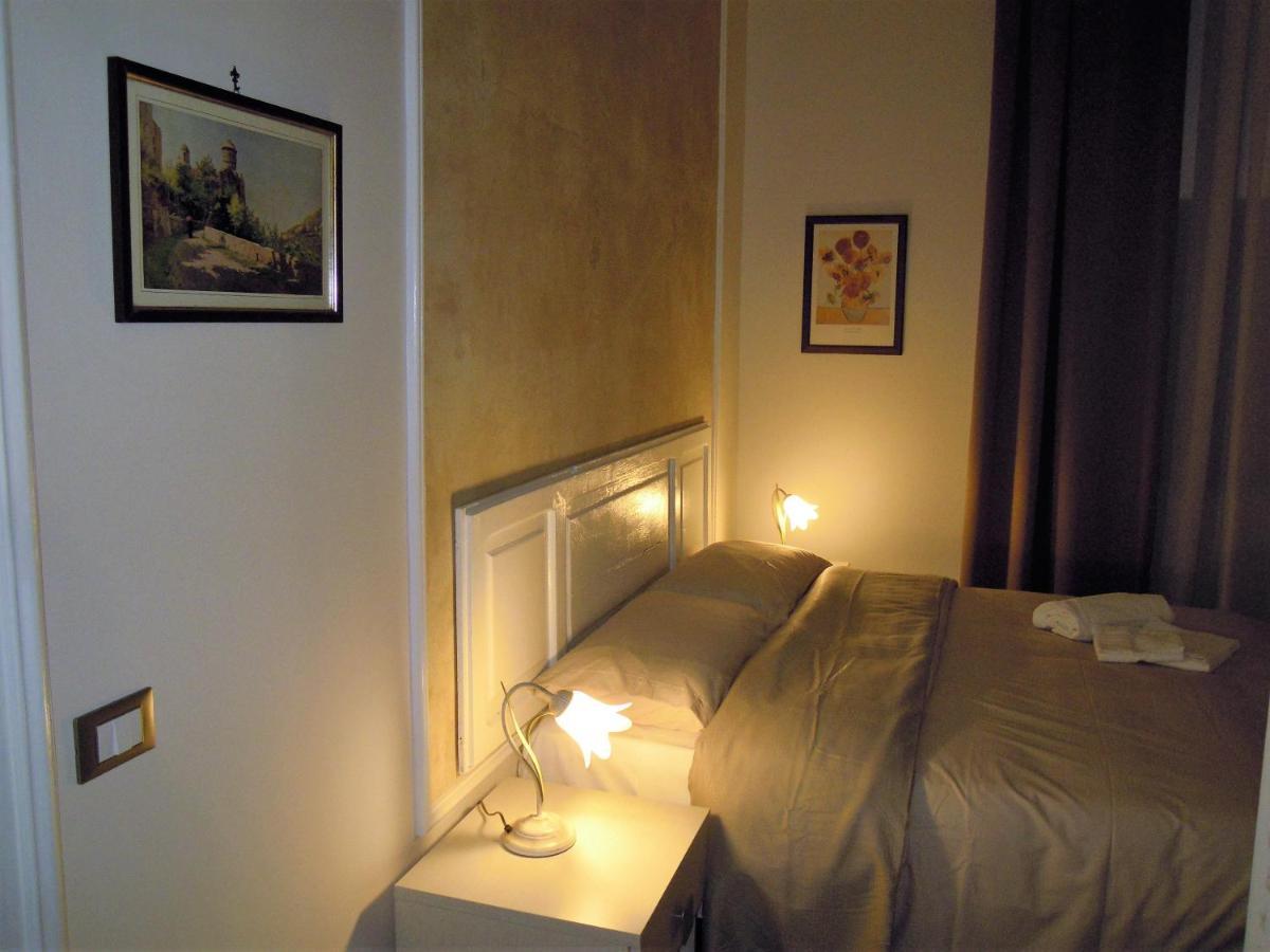 Primo Posto Bed & Breakfast Salerno Exterior photo