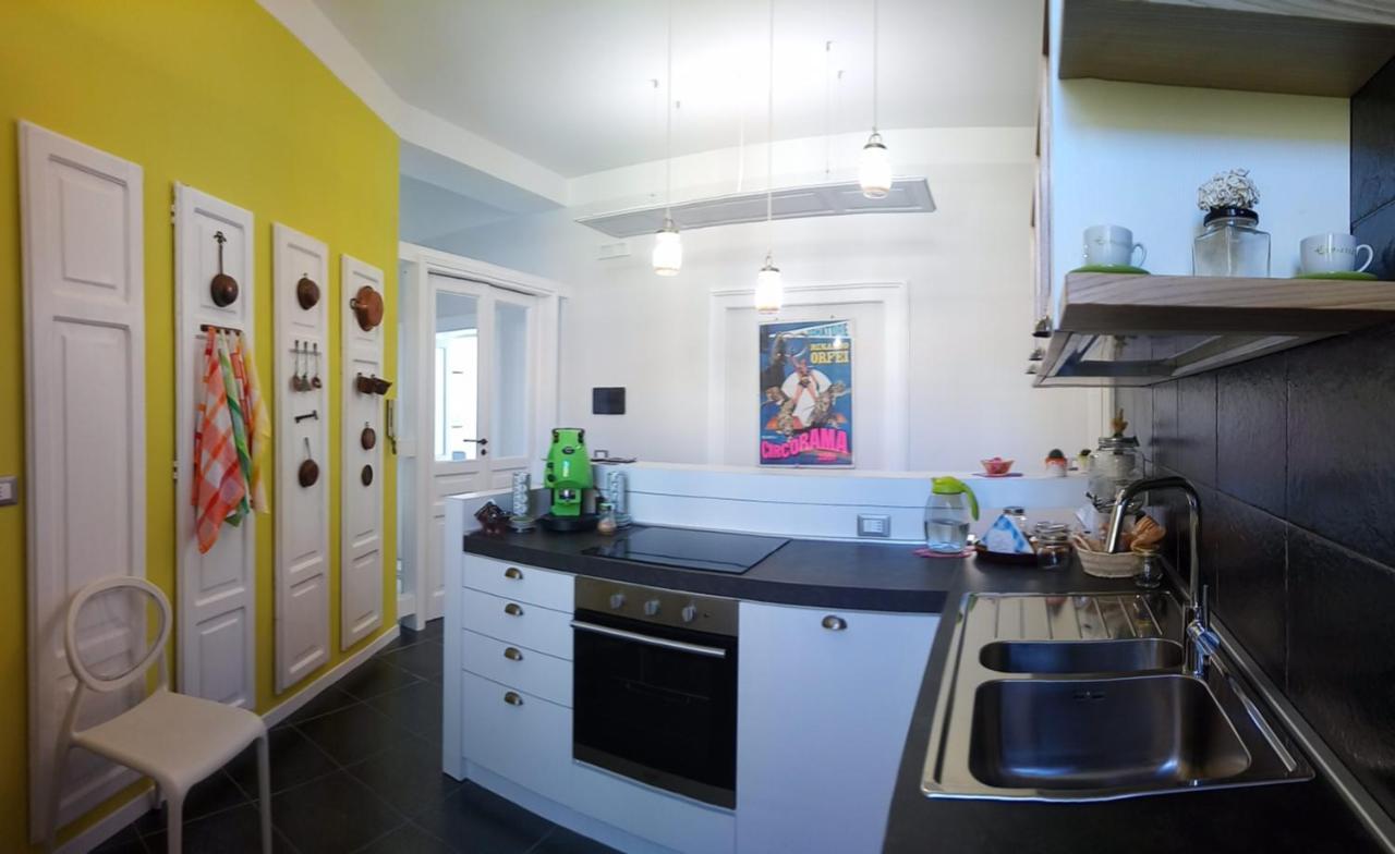 Primo Posto Bed & Breakfast Salerno Exterior photo
